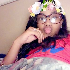 Meet your Posher, Bonnie